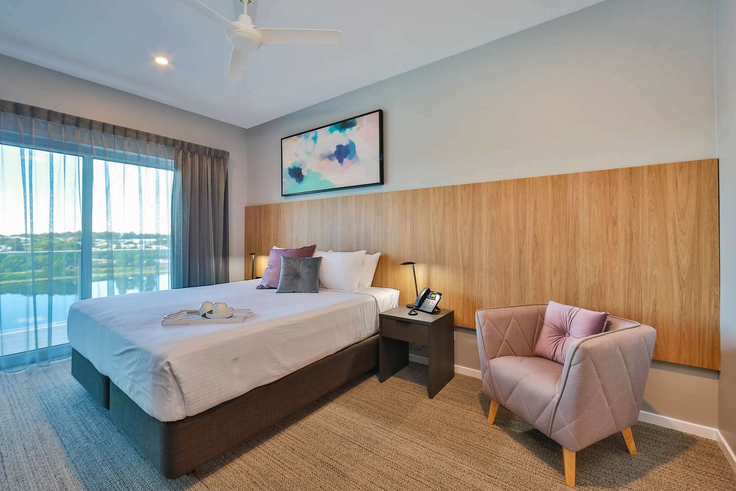 Best Western Plus North Lakes Hotel Ngoại thất bức ảnh